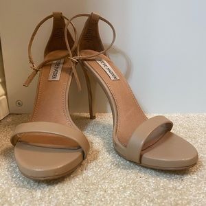 Steve Madden Stecy Sandal Natural Size 8